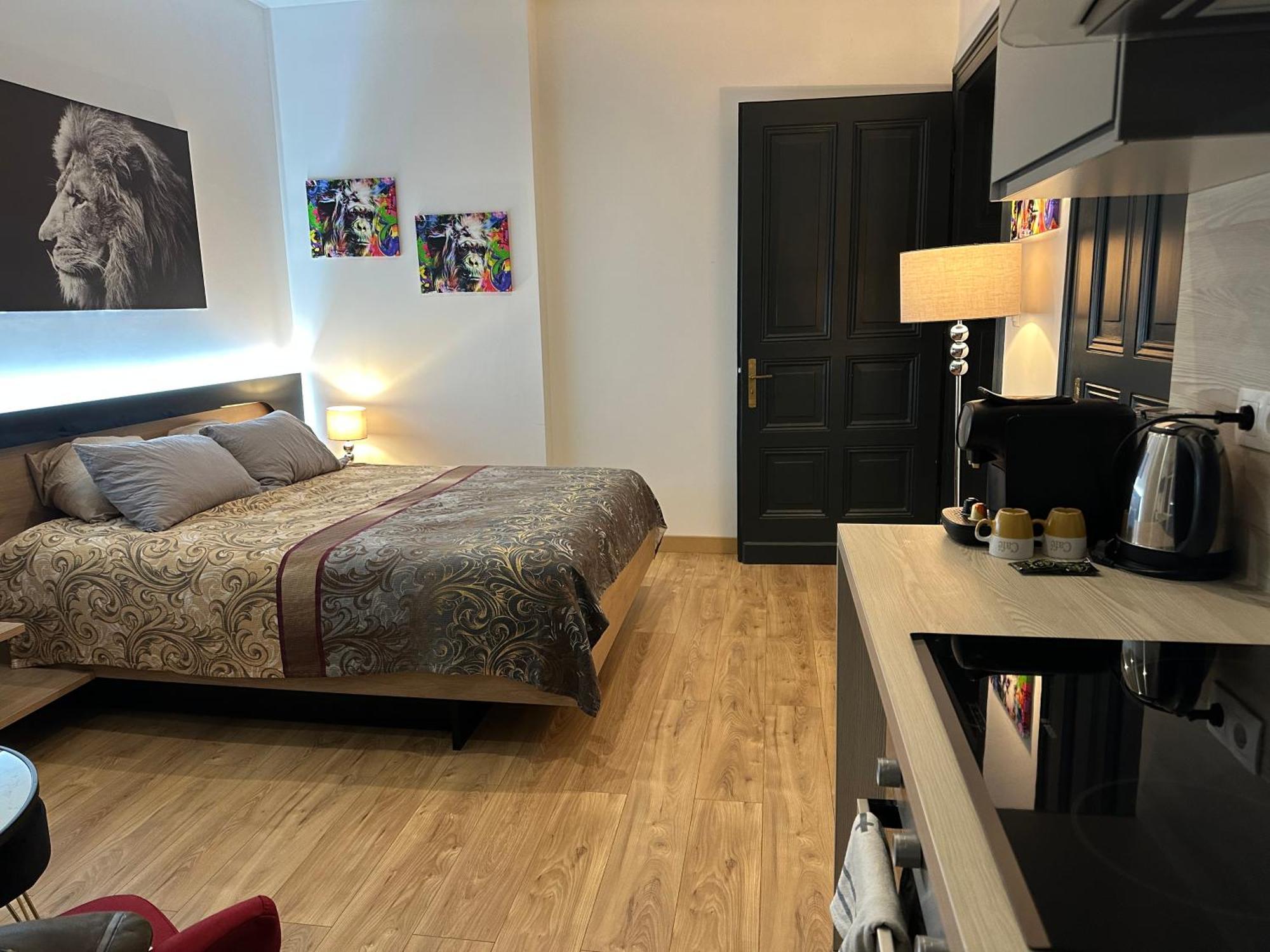 Serenity Bed Palace 2 Gare Apartamento